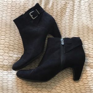 Sam & Libby Ankle Boots Heal Size 9